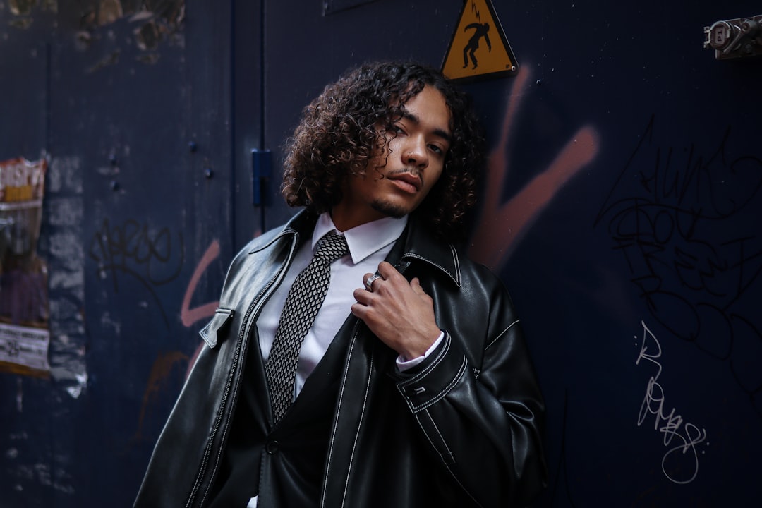 Photo black suit